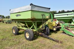 Parker 2500 Gravity Box, 315 Bushel, With  Parker 12 Ton Running Gear