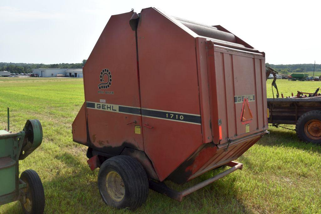 Gehl 1710 Roll Baler, 540 pto