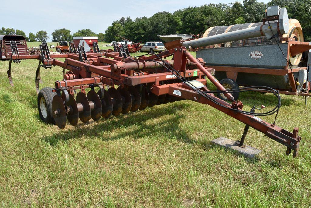 Kewanee Model 295 Disc Chisel, 12', 9 Shank,  Rock Flex Front Gang