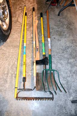 Hoe, Fiberglass Handes For Most, Transfer Shovel, Rake, Pitch Fork, Axe