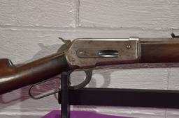 Winchester Model 1886 Lever Action Rifle, 38-56 WCF, 26" Barrel, SN: 75179