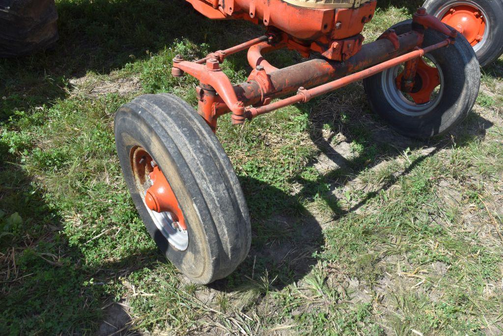 Case 830 LP Gas, W/F, Comfort King, Open Station, 18.4x34, 3pt, PTO, 2hyd, 2150 Hours, SN:8260861, R
