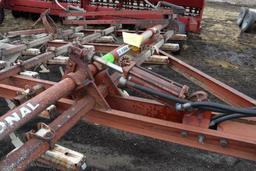 IH 45 Vibra Shank Field Cultivator, 18', 3 Bar Ha