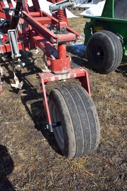 Wil Rich QX2 Field Cultivator, 42.5', Depth Contr