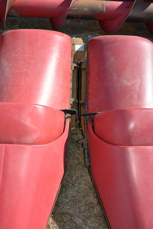 2010 Case IH 2608 Chopping Corn Head, 8 Row 30",