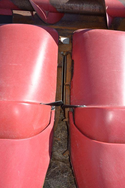 2010 Case IH 2608 Chopping Corn Head, 8 Row 30",