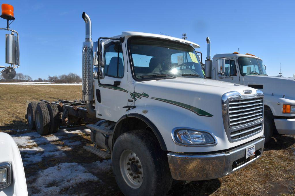 2007 Freightliner Business Class M2 Tandem Axle S