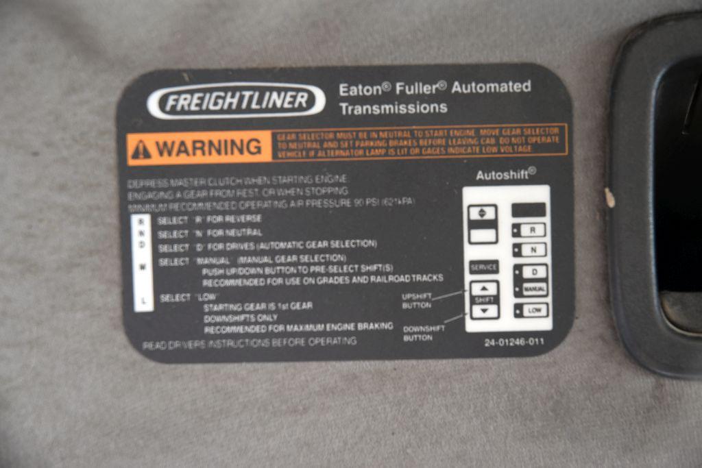 2007 Freightliner Business Class M2 Tandem Axle S