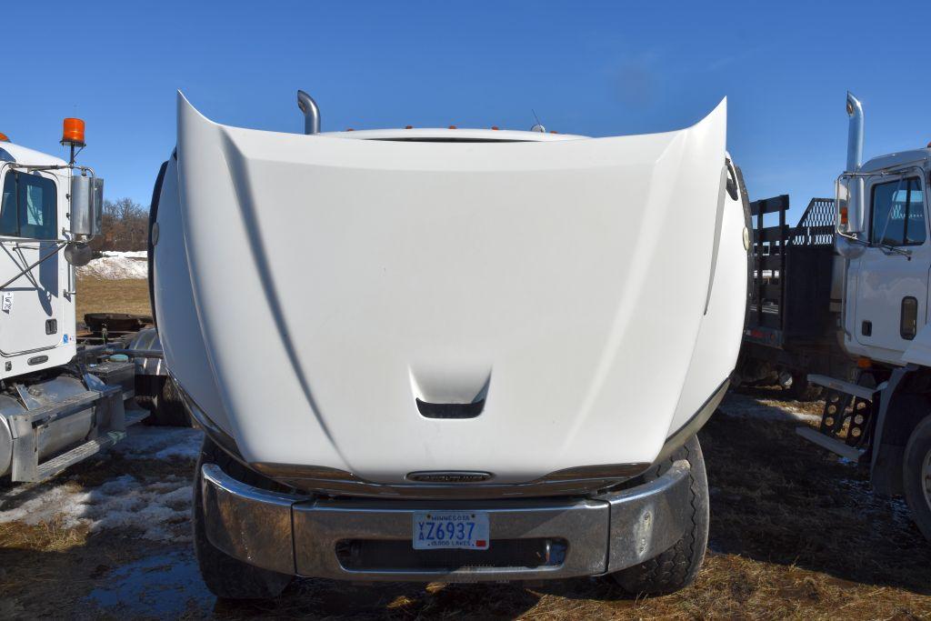 2007 Freightliner Business Class M2 Tandem Axle S