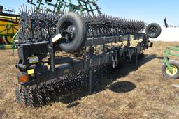 Yetter 3541 Rotary Hoe, 41', Gauge Wheels, Light