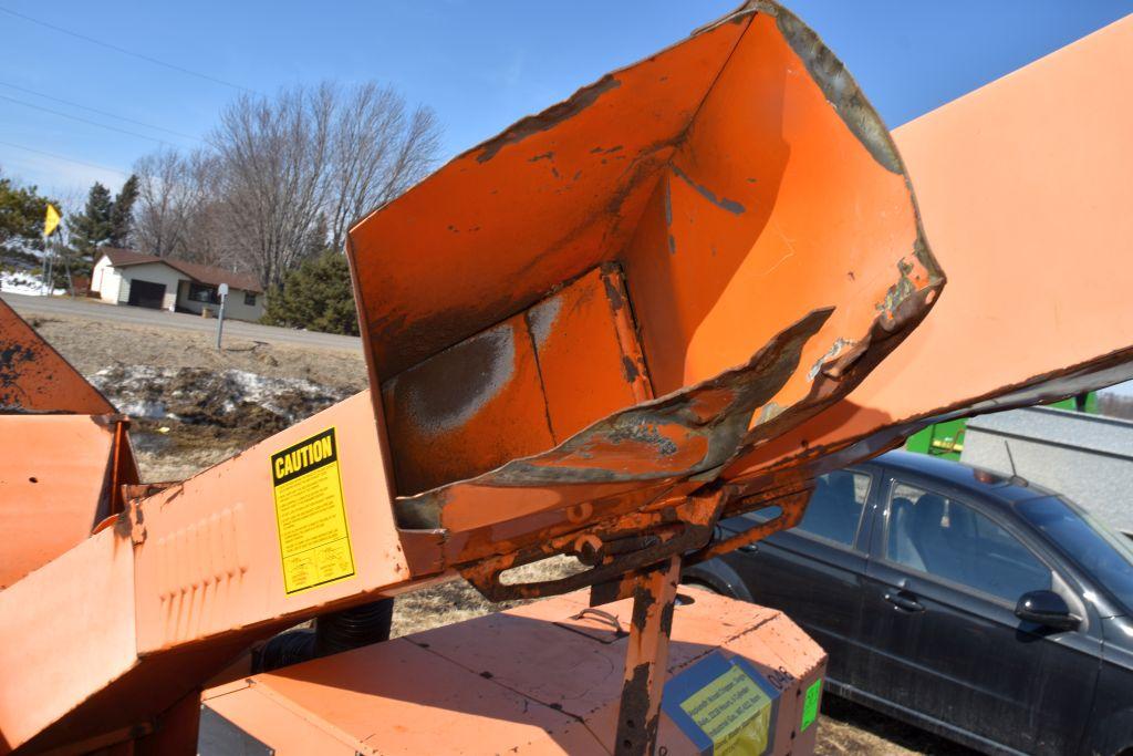 Asplundh Wood Chipper, Single Axle, 2218 Hours,