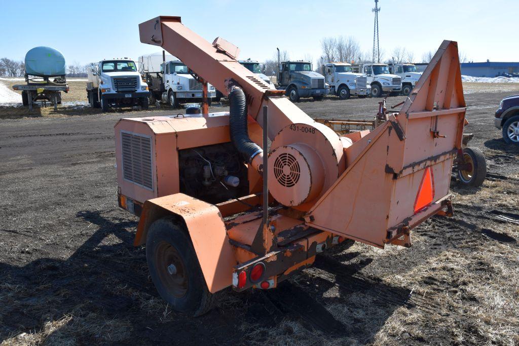 Asplundh Wood Chipper, Single Axle, 2218 Hours,