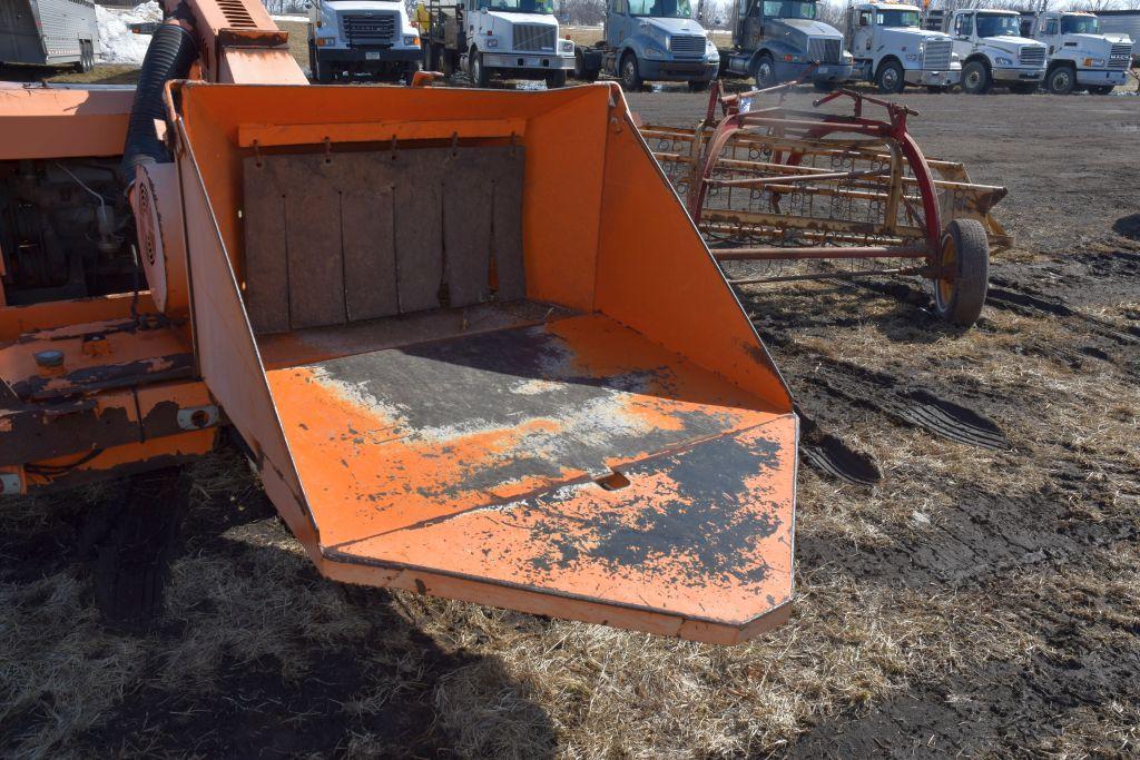 Asplundh Wood Chipper, Single Axle, 2218 Hours,
