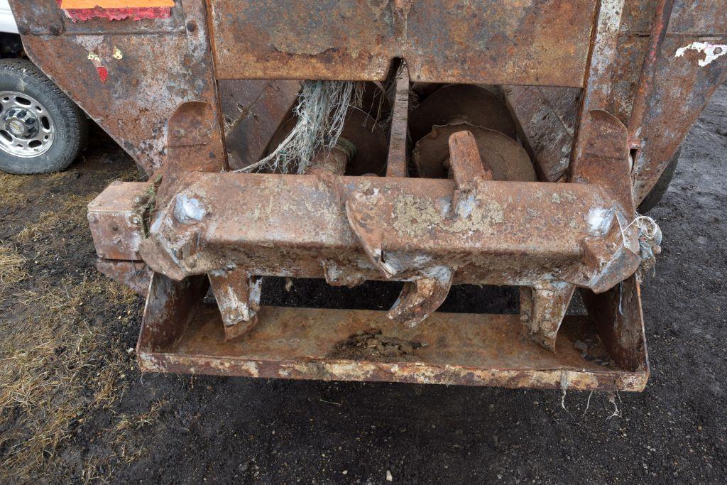 H&S 2602 All Purpose Manure Spreader, Tandem AxleO