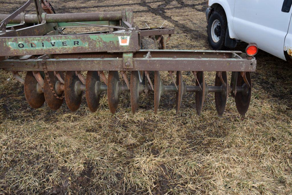 Oliver 242 Tandem Disc, 14.5', Hyd. Lift With Cyl