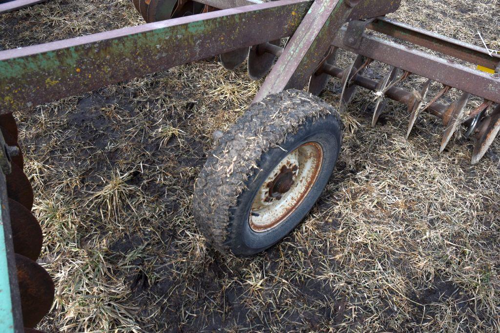 Oliver 242 Tandem Disc, 14.5', Hyd. Lift With Cyl