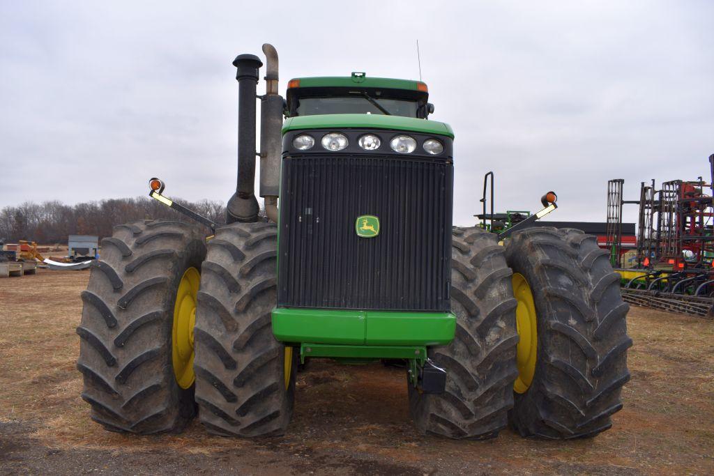 2005 John Deere 9520 4WD Tractor, Power  Shift, 4 Hydraulics, 710/70R42 Duals, 4324  Hours, 450hp.,