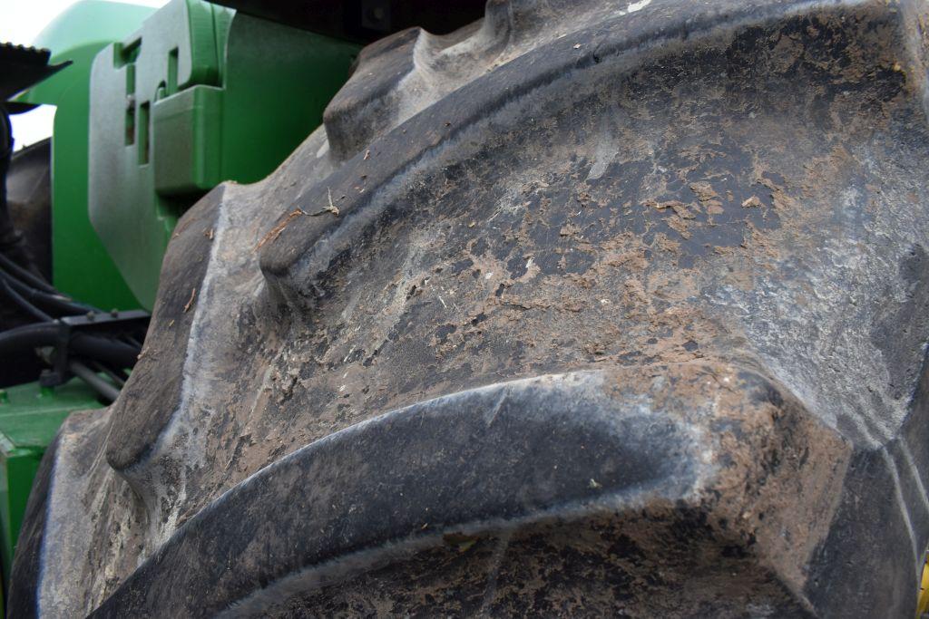 2005 John Deere 9520 4WD Tractor, Power  Shift, 4 Hydraulics, 710/70R42 Duals, 4324  Hours, 450hp.,