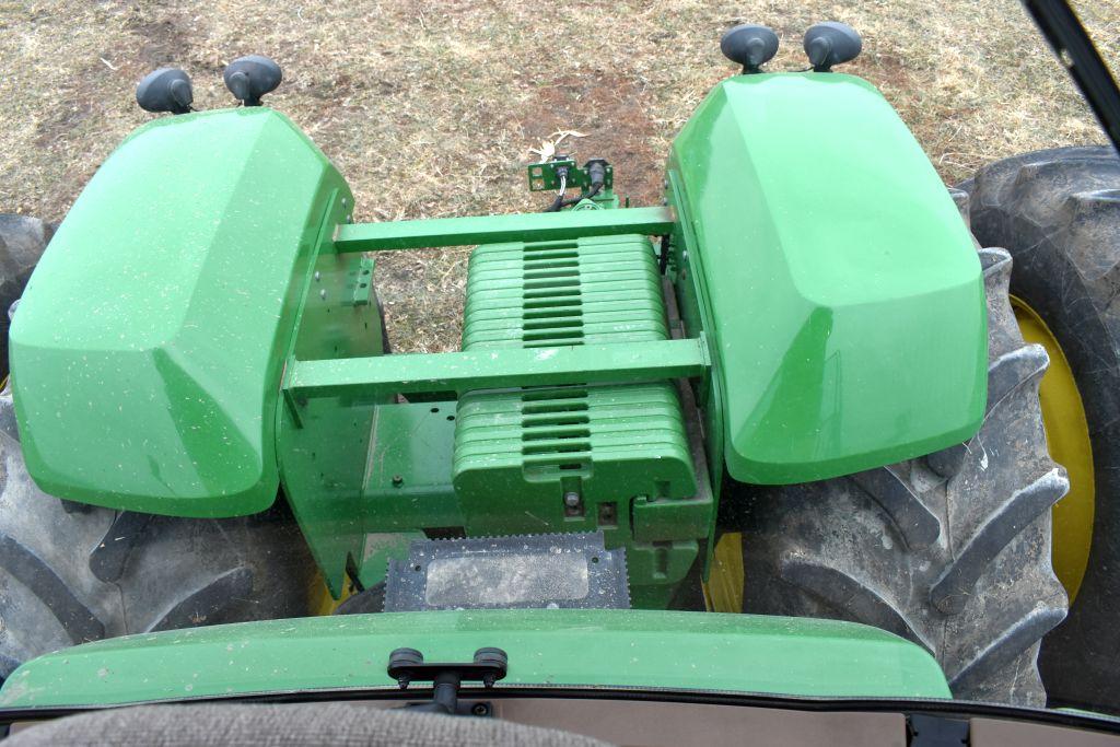 2005 John Deere 9520 4WD Tractor, Power  Shift, 4 Hydraulics, 710/70R42 Duals, 4324  Hours, 450hp.,