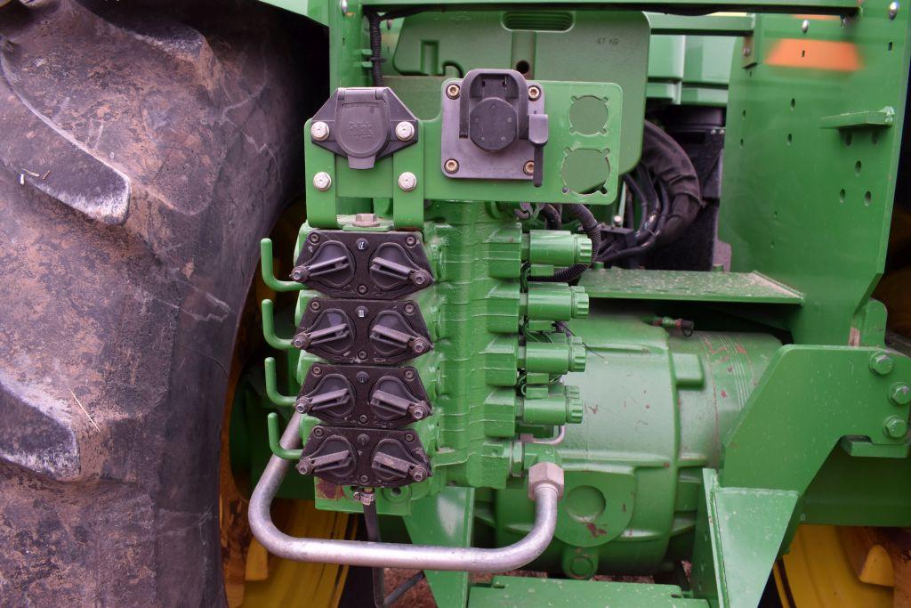 2005 John Deere 9520 4WD Tractor, Power  Shift, 4 Hydraulics, 710/70R42 Duals, 4324  Hours, 450hp.,