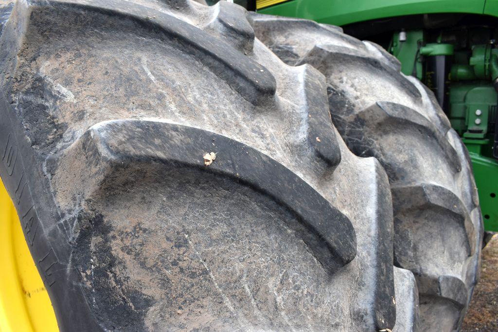 2005 John Deere 9520 4WD Tractor, Power  Shift, 4 Hydraulics, 710/70R42 Duals, 4324  Hours, 450hp.,