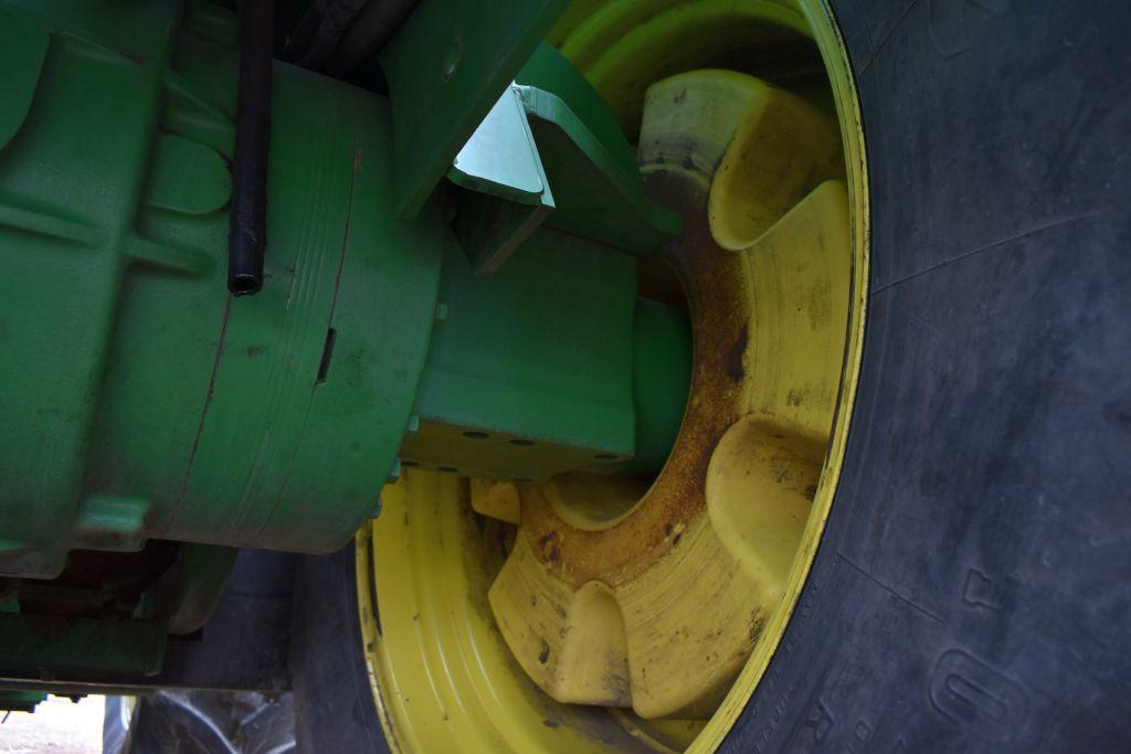2005 John Deere 9520 4WD Tractor, Power  Shift, 4 Hydraulics, 710/70R42 Duals, 4324  Hours, 450hp.,