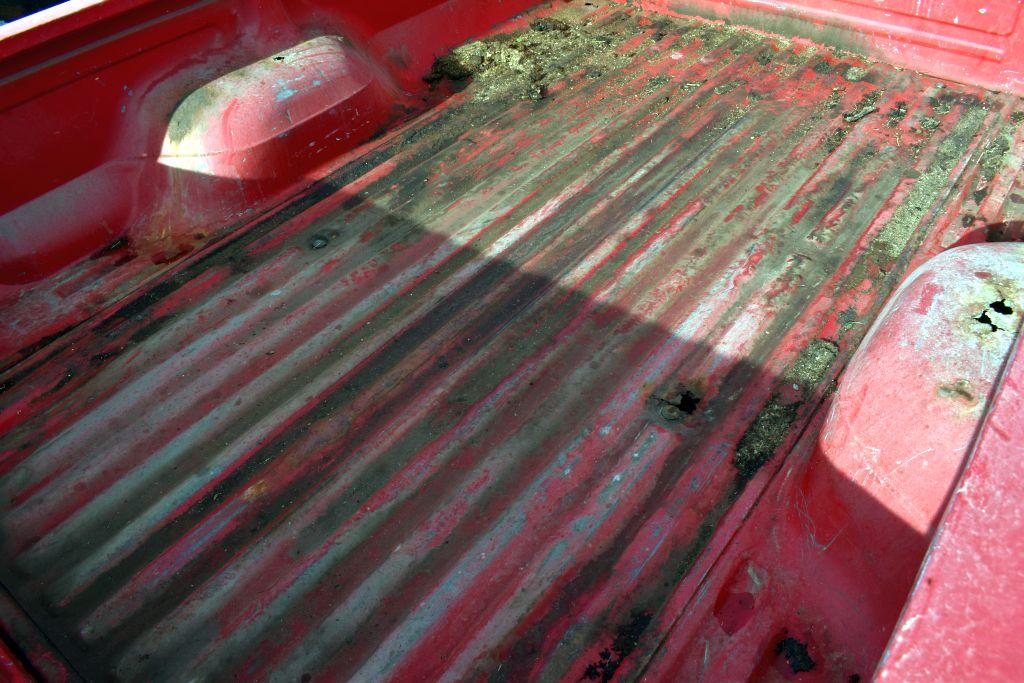 1995 Ford F250 XLT Pickup, 4x4, Reg Cab, 5.8L  V8 Engine, Auto, Long Box, 111,XXX Miles  Showing, Ru