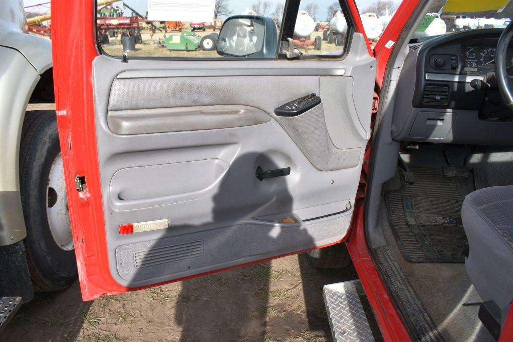 1995 Ford F250 XLT Pickup, 4x4, Reg Cab, 5.8L  V8 Engine, Auto, Long Box, 111,XXX Miles  Showing, Ru