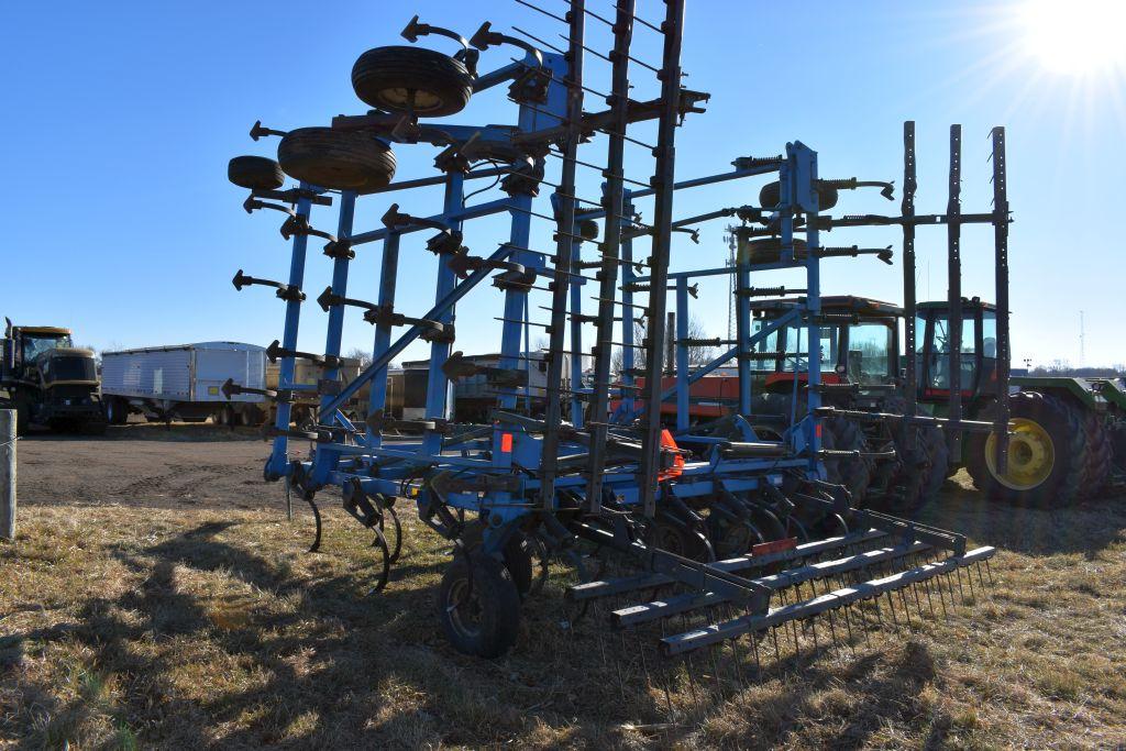 DMI Tiger Mate 32' Field Cultivator, 3 Bar  Harrow, Walking Tandems, SN:523539
