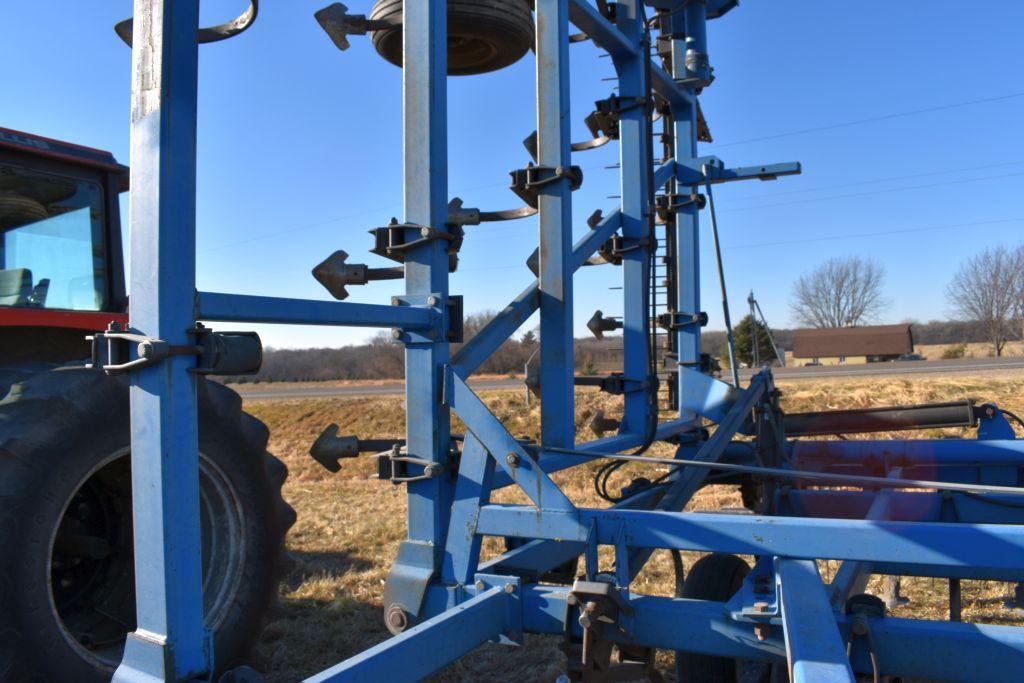 DMI Tiger Mate 32' Field Cultivator, 3 Bar  Harrow, Walking Tandems, SN:523539