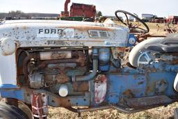 Ford 4000 Select-O-Matic Gas Tractor, Clam  Shell Fenders, 3pt., 540PTO, 14.9x28 Tires,  Does Not Ru