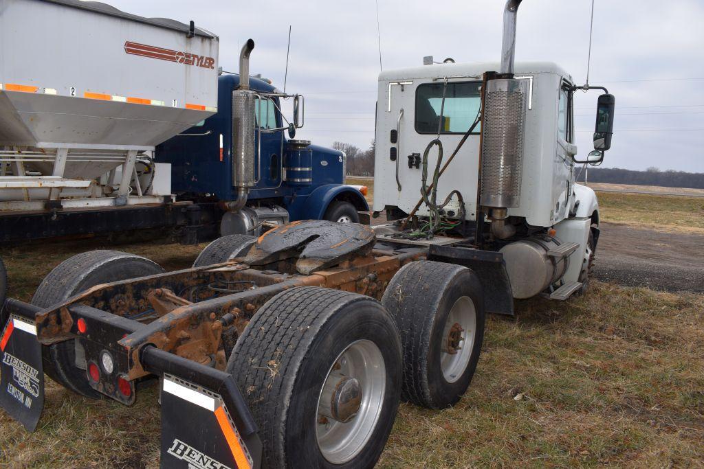 2007 Freightliner Columbia Day Cab Semi  Tractor, 10 Speed Eaton, C13 Acert, 1,106,658  Miles, Jake