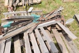 Assorted Monitor L Windmill Parts