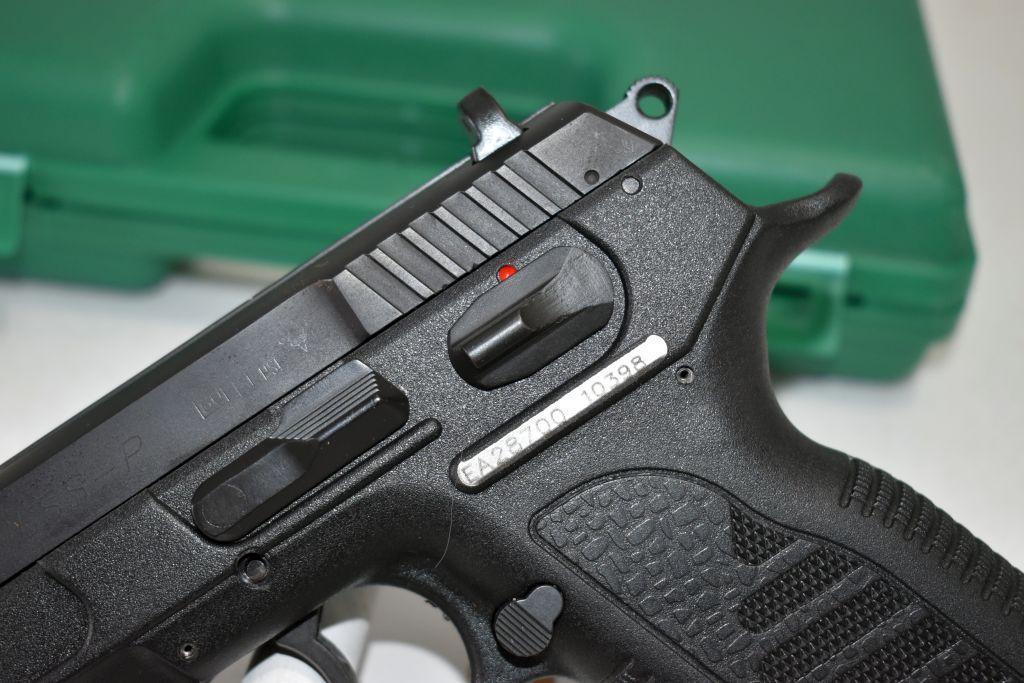 FT Witness-P Pistol 40 S&W, One Magazine SN: EA28700 10398, with case