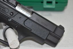 FT Witness-P Pistol 40 S&W, One Magazine SN: EA28700 10398, with case