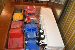 Assortment of used snap to together models