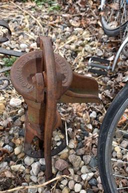 Coat rack and pump