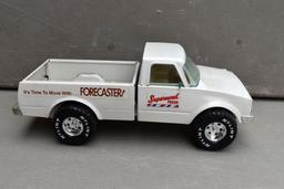 1970's Nylint Supersweet feed truck