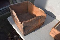 Montgomery Ward wooden box with fruit box label ends