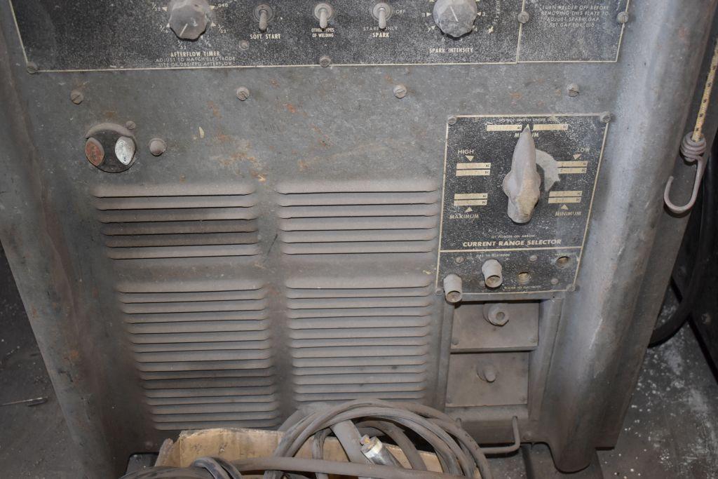 Lincoln Ideal Arc Tig/300/300, Stick Tig Welder Combo, With Tig welder, working order
