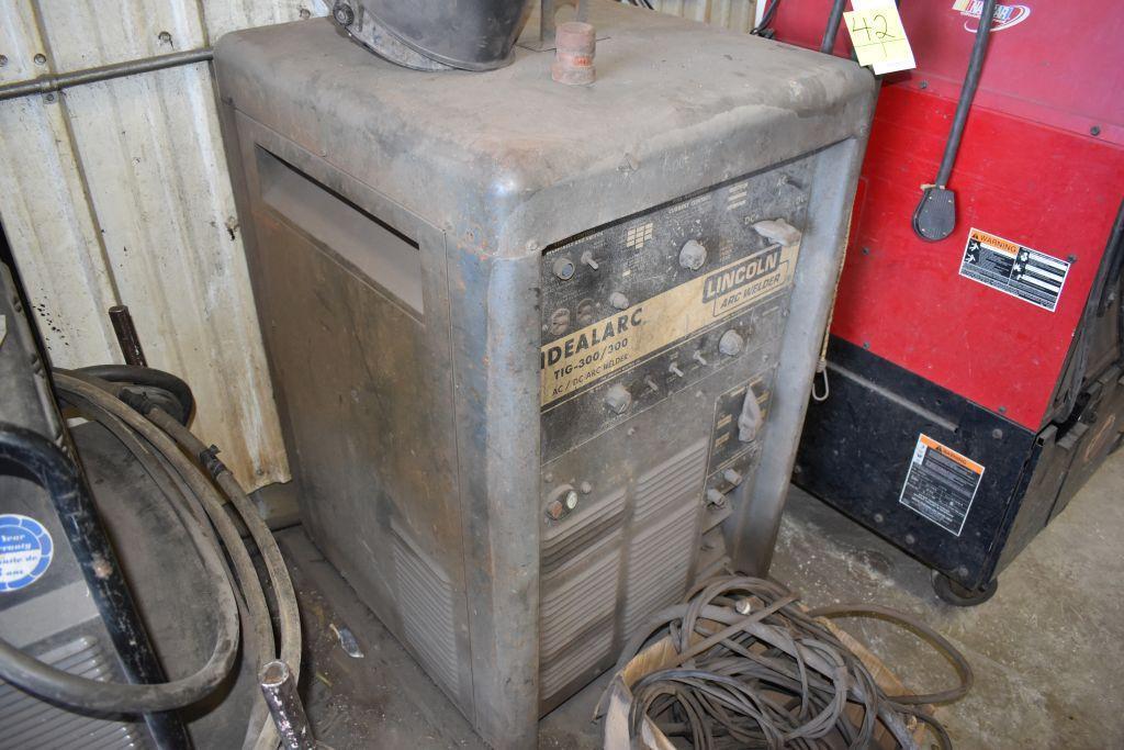 Lincoln Ideal Arc Tig/300/300, Stick Tig Welder Combo, With Tig welder, working order