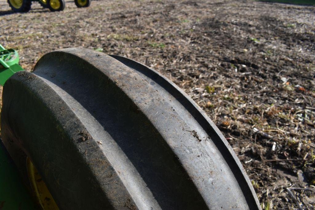 John Deere 4020 Diesel 2WD Tractor, 1178 Hours Showing, 18.4x34 Tires at 95%, Power Shift, Open