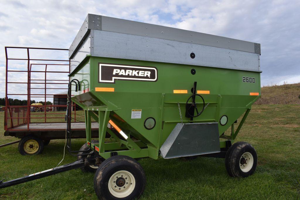 Parker 2600 Gravity Flow Wagon 400 Bushel, Sight Glass, 11 Ton Running Gear, Flotation Tires