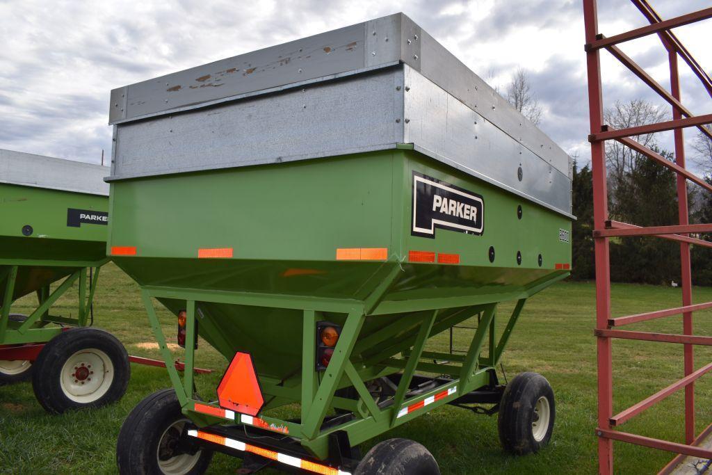 Parker 2600 Gravity Flow Wagon 400 Bushel, Sight Glass, 11 Ton Running Gear, Flotation Tires