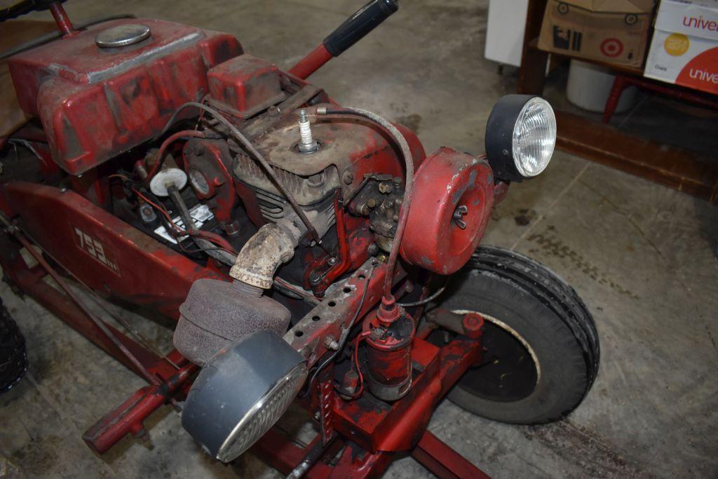 Wheel Horse Garden Tractor Model 753, Round Fender, Tire Chains, Motor is Free, Kohler Single