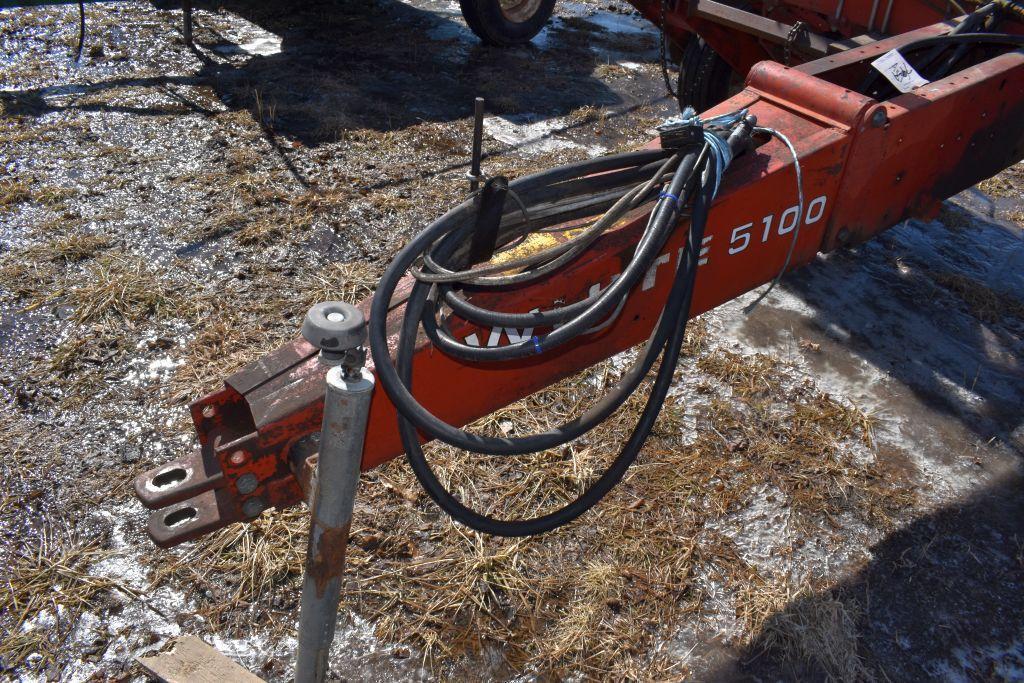 White 5100 Seed Boss Planter, 6 Row 30", Insect.,