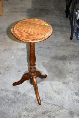 Oak Fern Stand