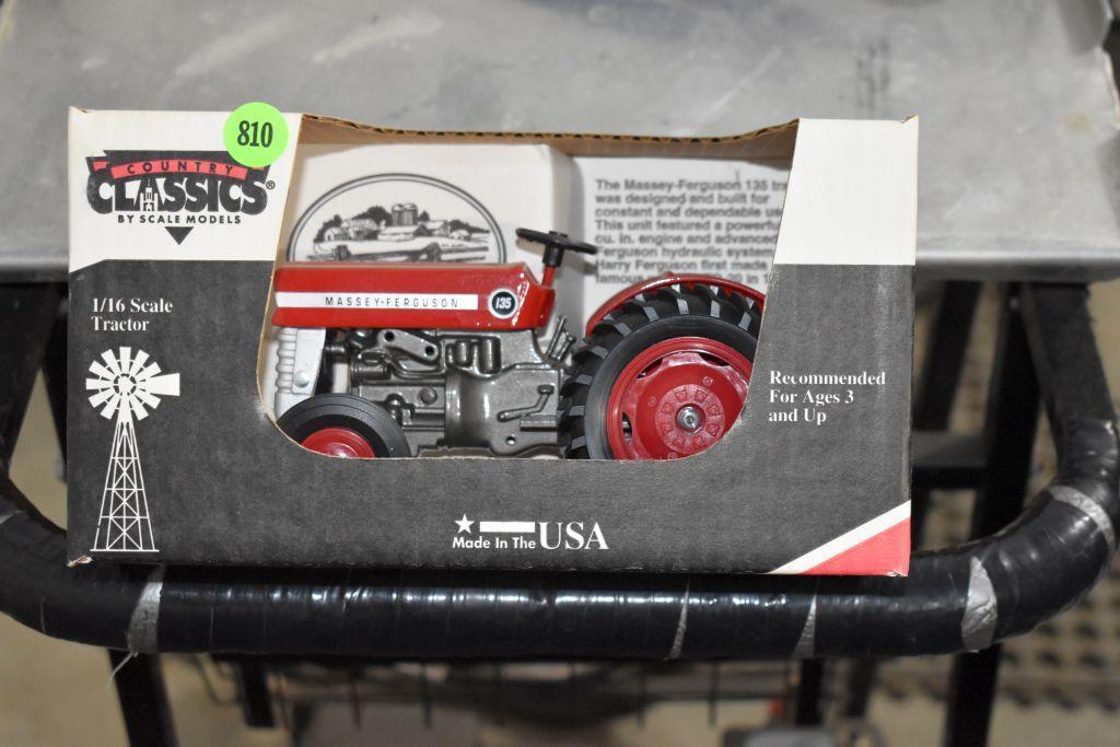 Scale Models Massey-Ferguson 135 1/16 Scale W/box