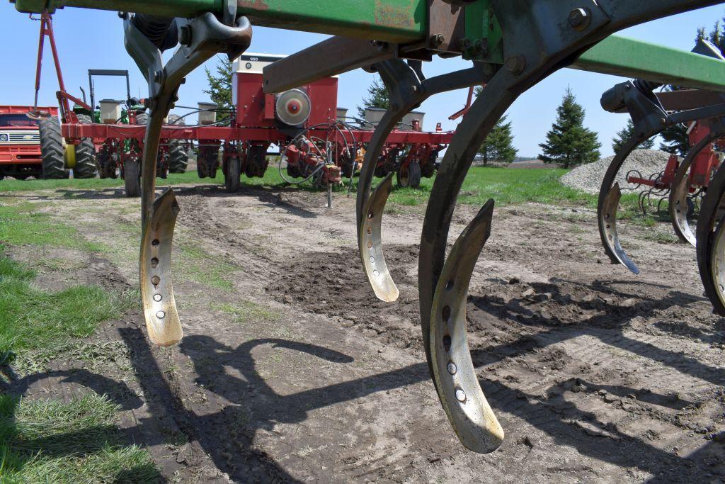 John Deere 714 Disk Chisel Plow, 9 Shank, 12', Buster Bar, Depth Control, SN: X001835