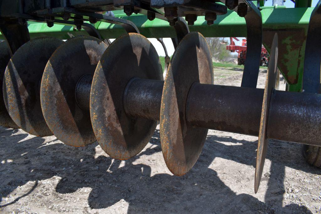 John Deere 714 Disk Chisel Plow, 9 Shank, 12', Buster Bar, Depth Control, SN: X001835